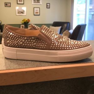 Vince Camuto Kendra slip on flats